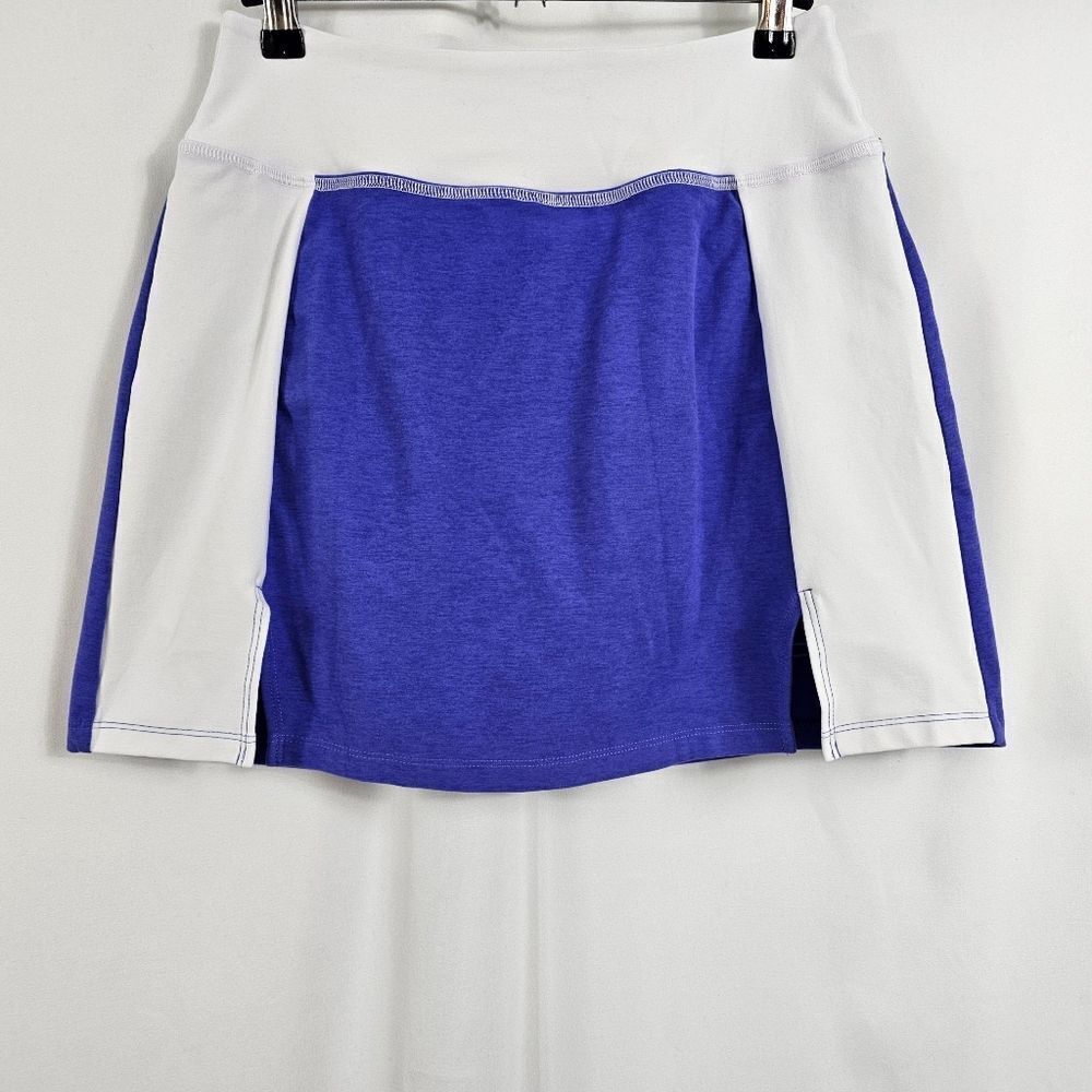 Beyond Yoga Outline Skirt in Purple and White - Size M